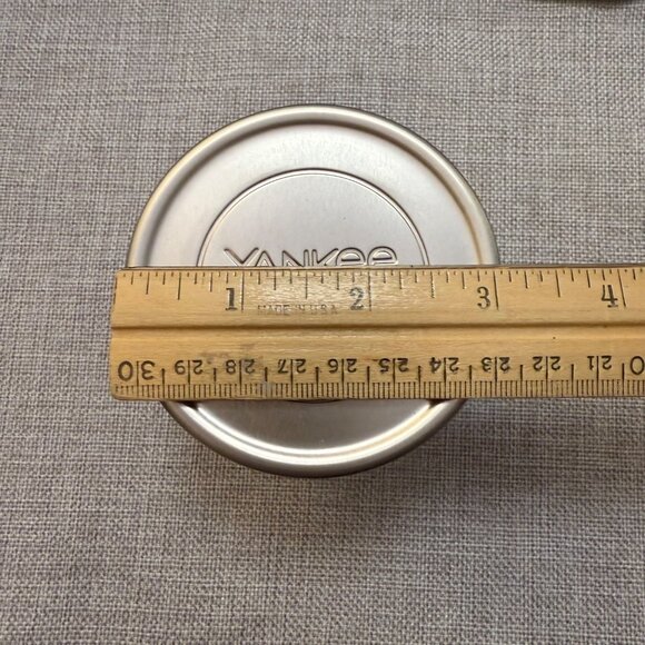 Yankee Candle Balsam and Cedar Scented Jar Candle 4.3 oz w/ Metal Lid - Picture 7 of 8